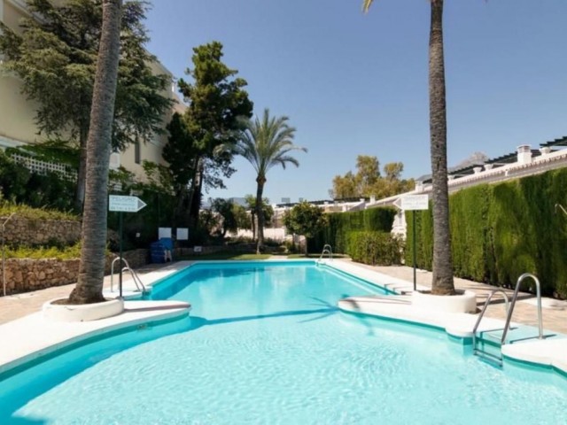 3 Schlafzimmer Apartment in Nueva Andalucía