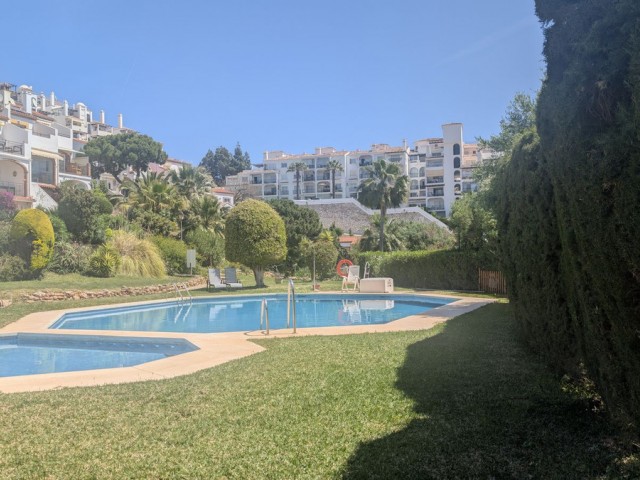 2 Bedrooms Townhouse in Calahonda
