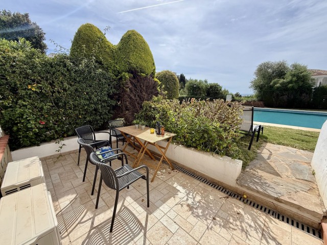 2 Bedrooms Townhouse in Calahonda