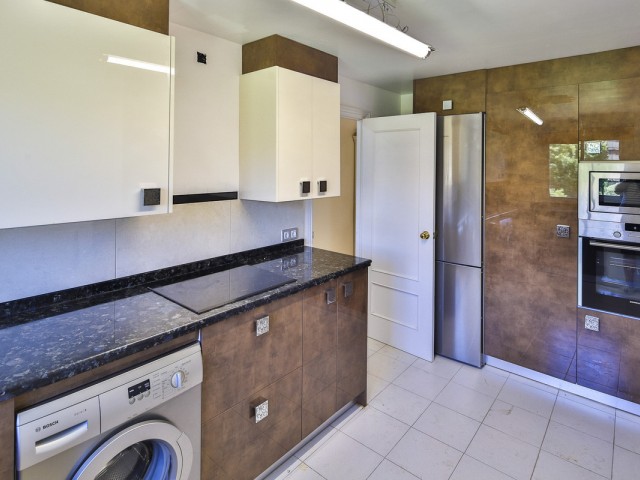 3 Sovrums Lägenhet i Guadalmina Alta