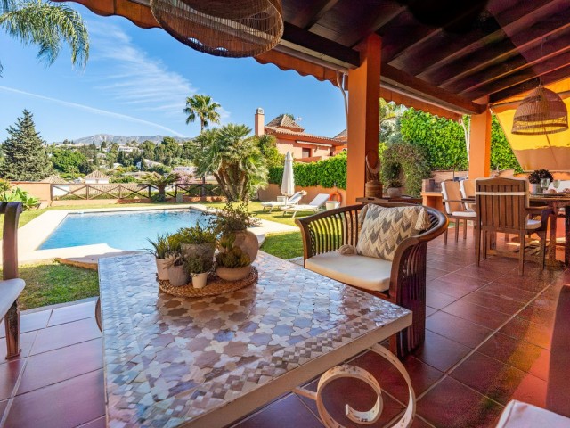 Villa, Mijas Costa, R5353693
