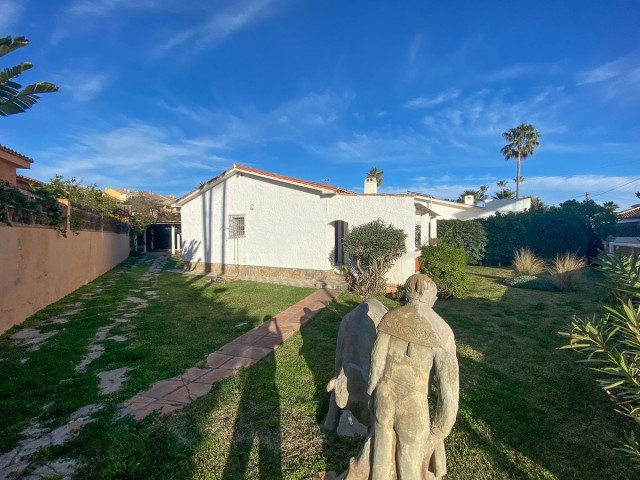 2 Schlafzimmer Villa in Costabella