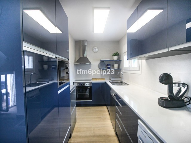 4 Makuuhuoneen Huvila Casares Playa