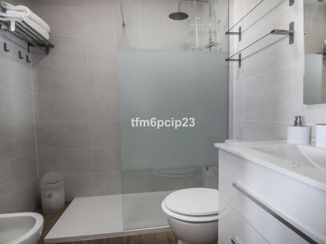 4 Makuuhuoneen Huvila Casares Playa