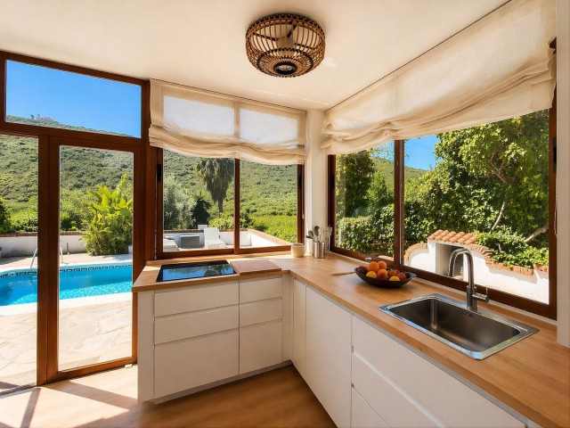 3 Soveroms Villa i Manilva