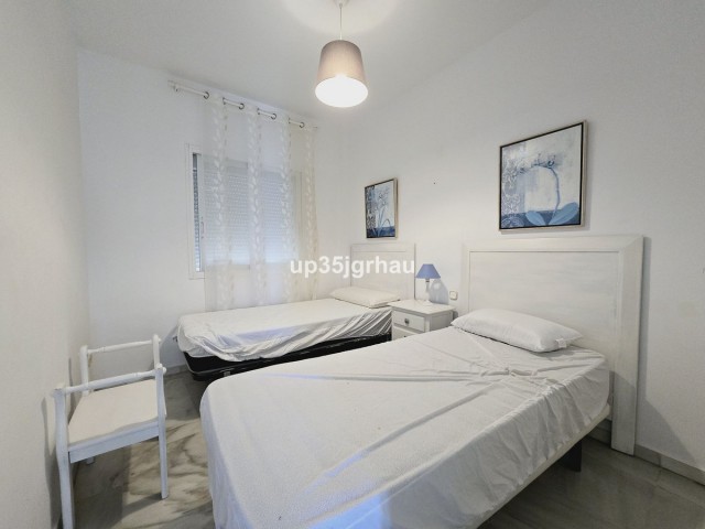 2 Schlafzimmer Apartment in Estepona