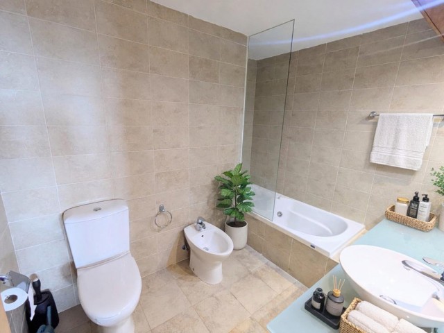 3 Sovrums Lägenhet i Benalmadena