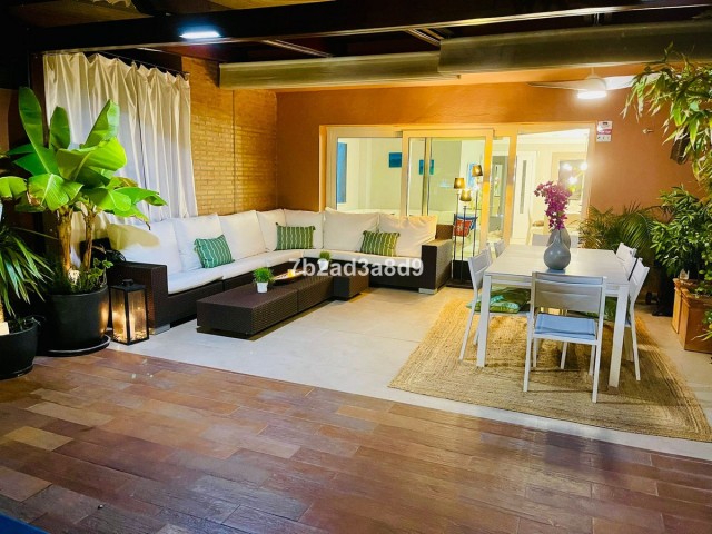 5 Makuuhuoneen Rivitalo Bahía de Marbella