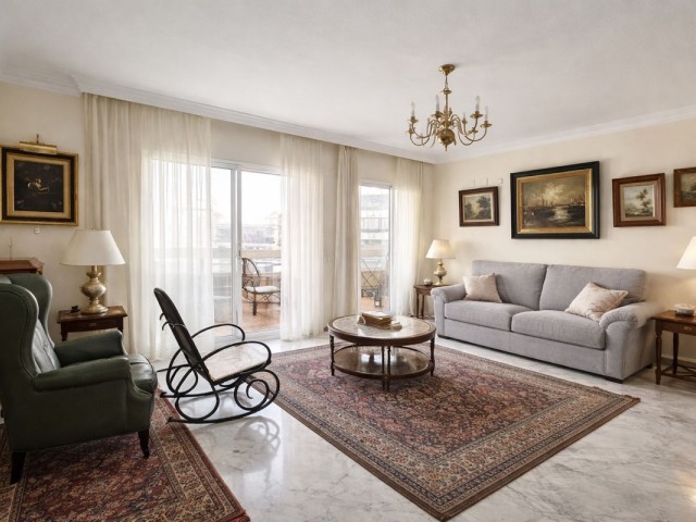 3 Bedrooms Apartment in Marbella