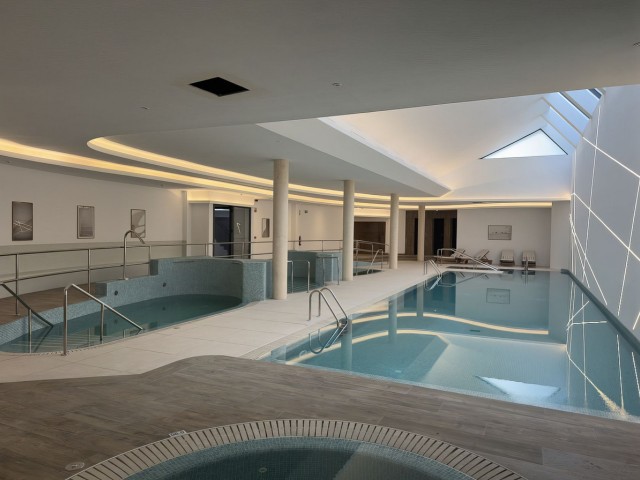 Appartement avec 2 Chambres  à Estepona