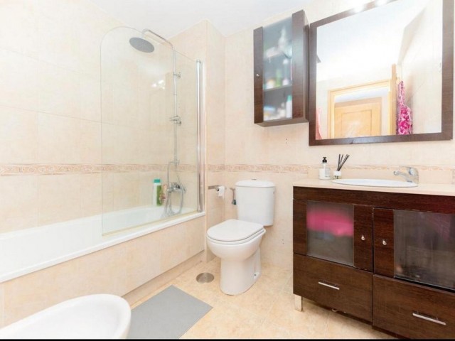 Kattohuoneisto Málaga