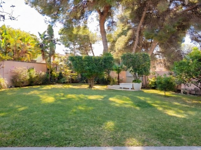 3 Schlafzimmer Villa in Estepona
