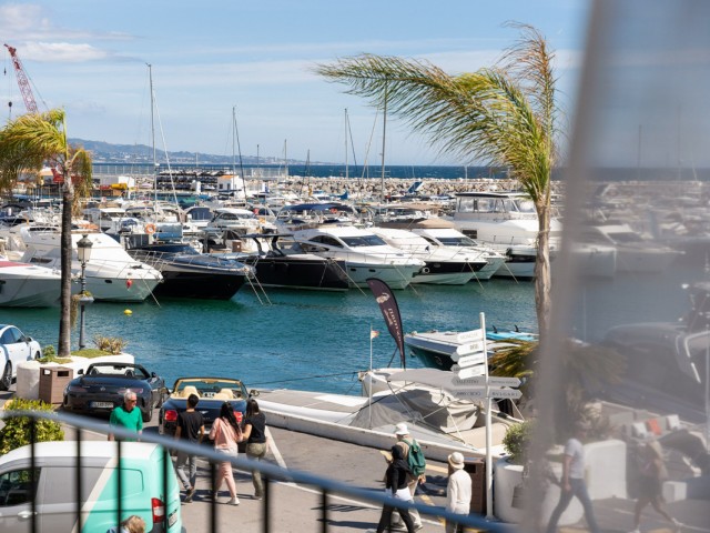 2 Makuuhuoneen Huoneisto Puerto Banús