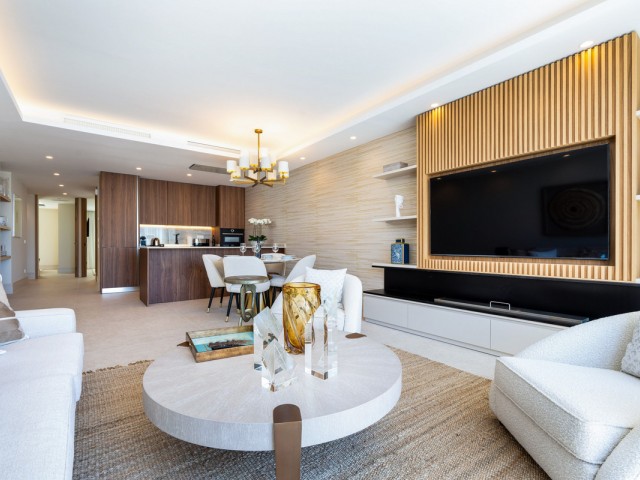 2 Makuuhuoneen Huoneisto Puerto Banús