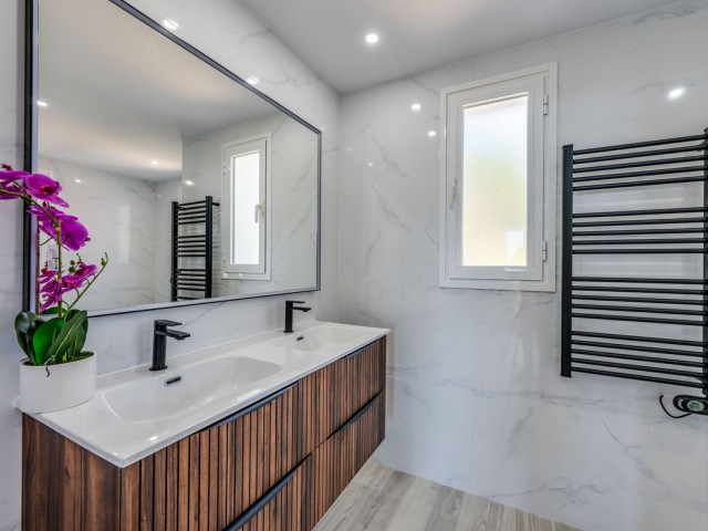 3 Makuuhuoneen Huoneisto Benahavís