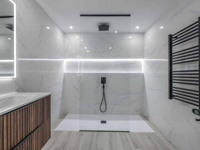 3 Makuuhuoneen Huoneisto Benahavís