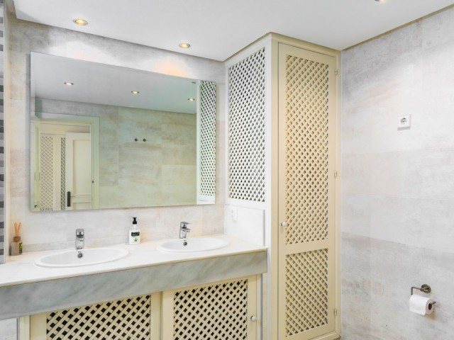 2 Bedrooms Apartment in Benalmadena Costa