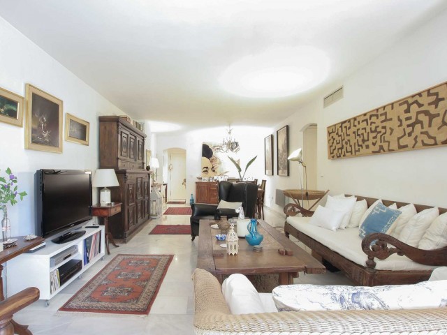 2 Bedrooms Apartment in The Golden Mile