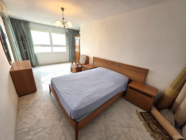 4 Makuuhuoneen Huoneisto Torremolinos