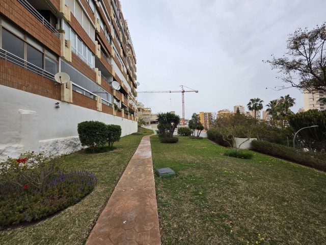 4 Makuuhuoneen Huoneisto Torremolinos