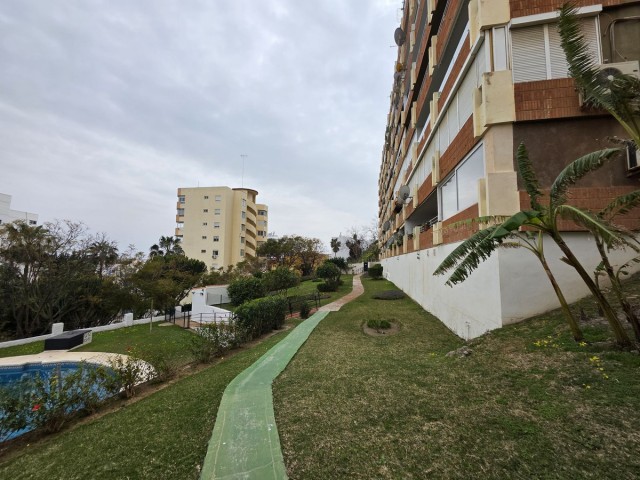 4 Makuuhuoneen Huoneisto Torremolinos