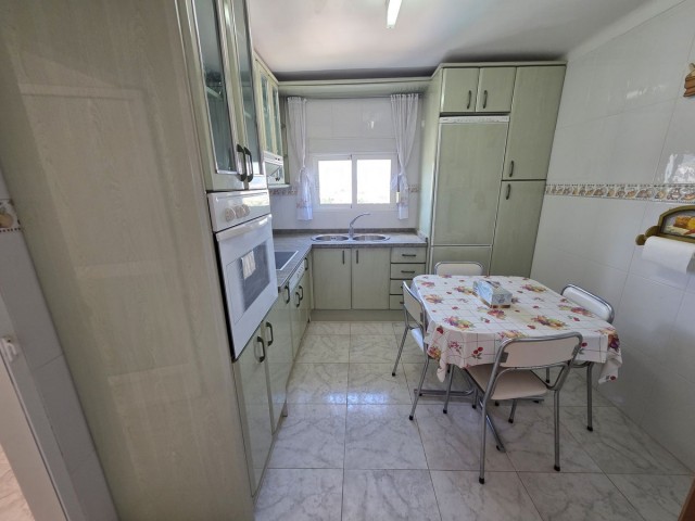4 Schlafzimmer Apartment in Torremolinos
