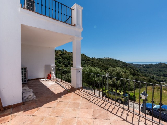 4 Makuuhuoneen Rivitalo Benahavís