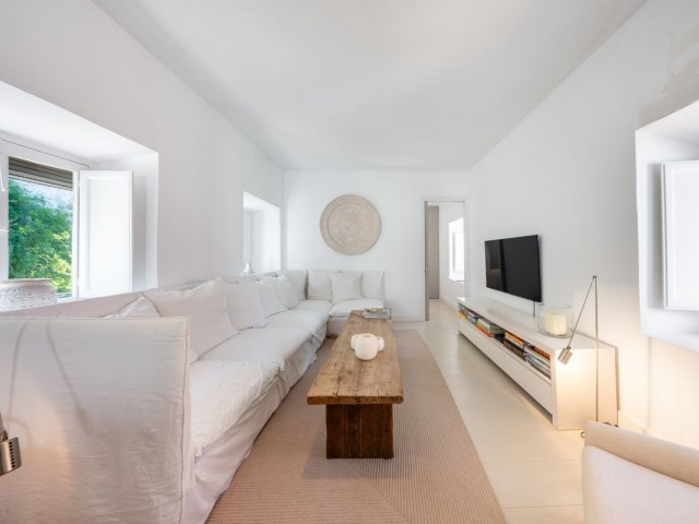 2 Bedrooms Apartment in Marbella