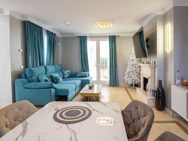 2 Soveroms Rekkehus i Nueva Andalucía