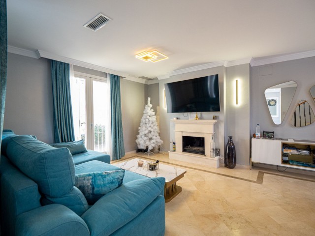 2 Soveroms Rekkehus i Nueva Andalucía