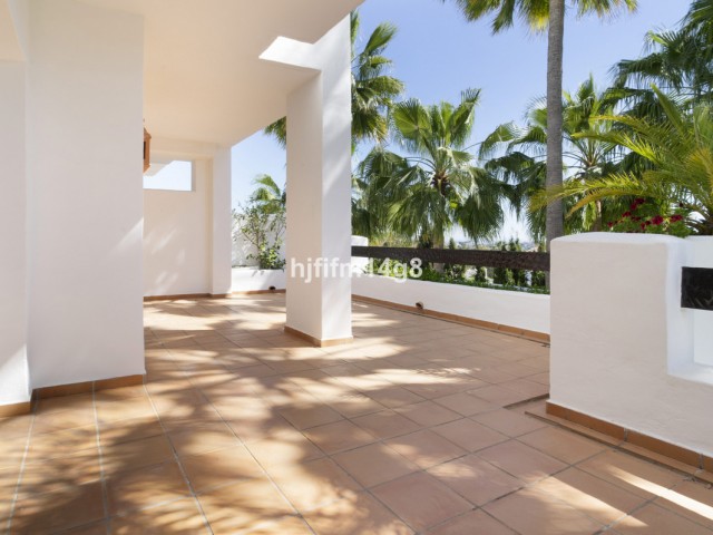 3 Soveroms Leilighet i Nueva Andalucía