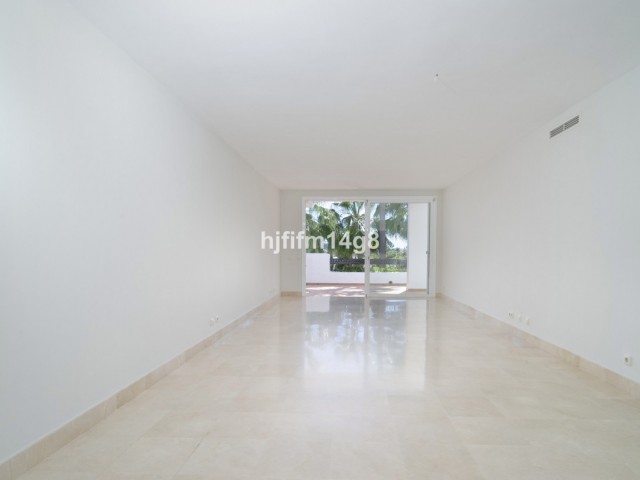 3 Soveroms Leilighet i Nueva Andalucía