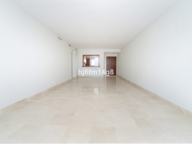 3 Soveroms Leilighet i Nueva Andalucía