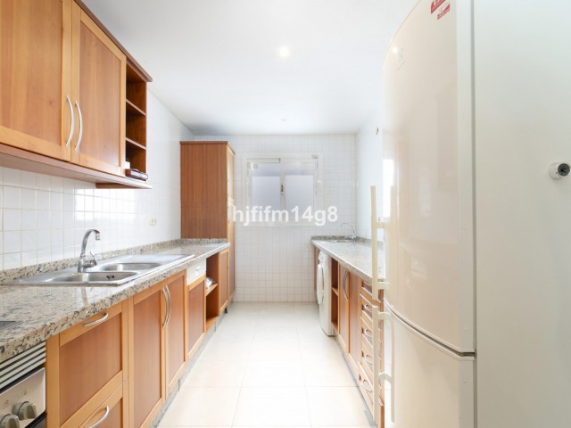 3 Soveroms Leilighet i Nueva Andalucía