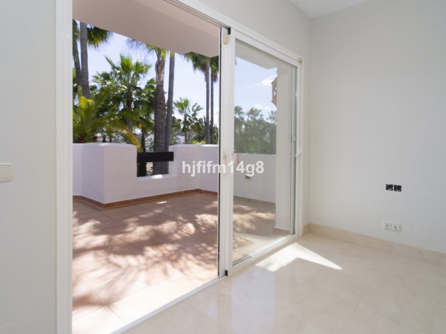 3 Soveroms Leilighet i Nueva Andalucía