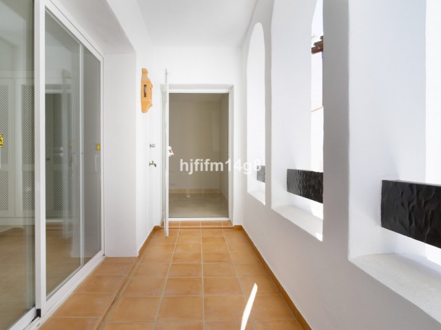 3 Soveroms Leilighet i Nueva Andalucía