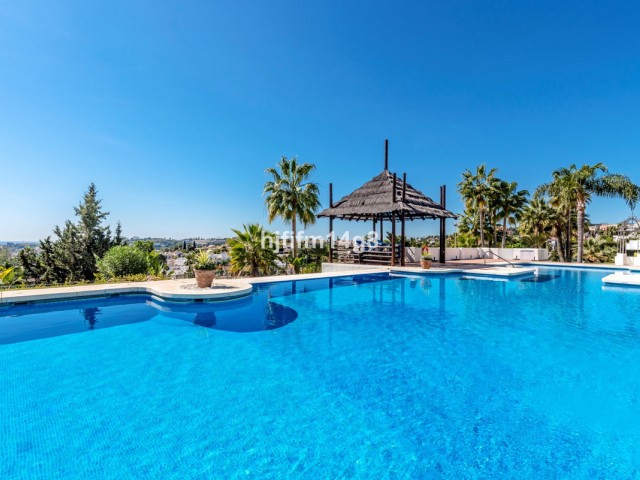 3 Soveroms Leilighet i Nueva Andalucía