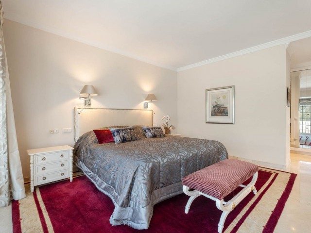 5 Schlafzimmer Villa in Elviria