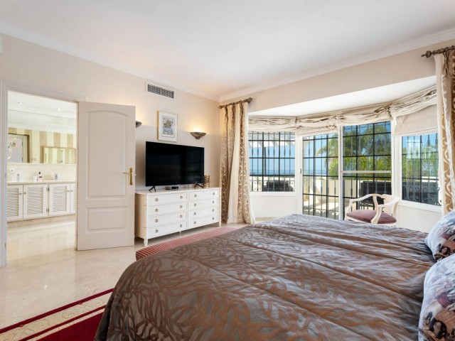 5 Schlafzimmer Villa in Elviria