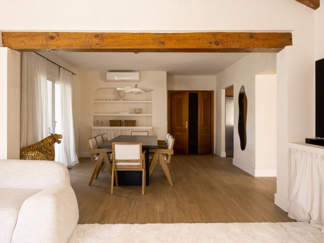 7 Slaapkamer Villa in El Rosario