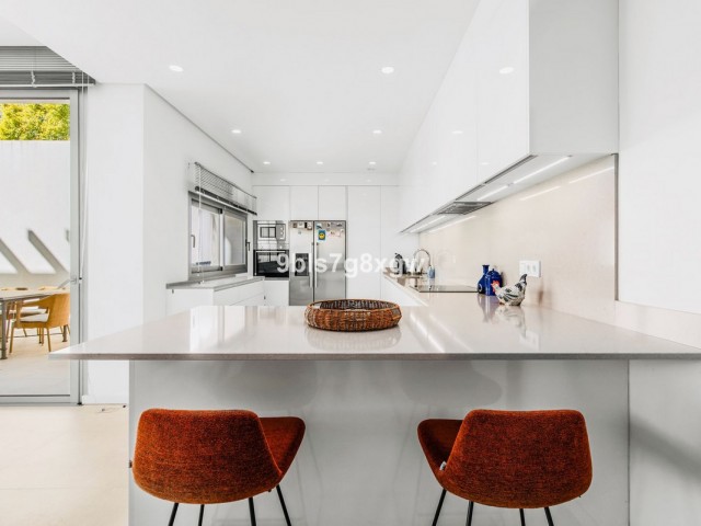 3 Schlafzimmer Apartment in Benahavís