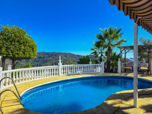 3 Bedrooms Villa in Arenas