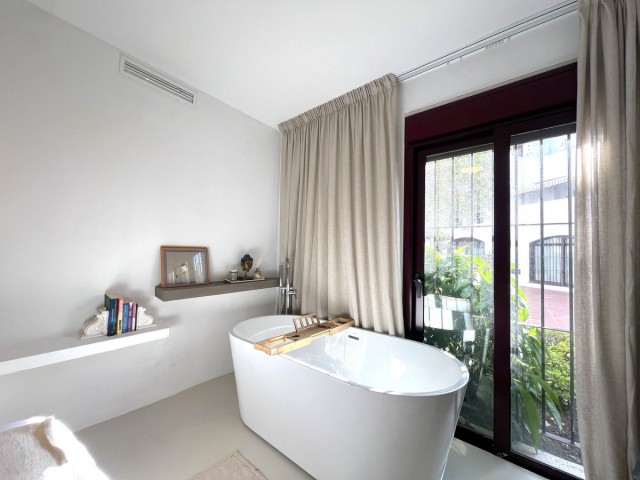 3 Schlafzimmer Apartment in Nueva Andalucía