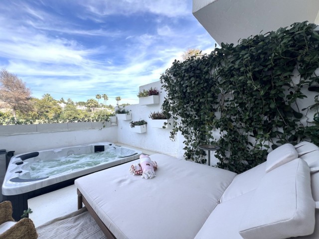 3 Schlafzimmer Apartment in Nueva Andalucía