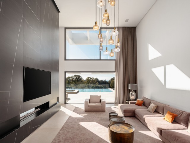 4 Makuuhuoneen Huvila Benahavís