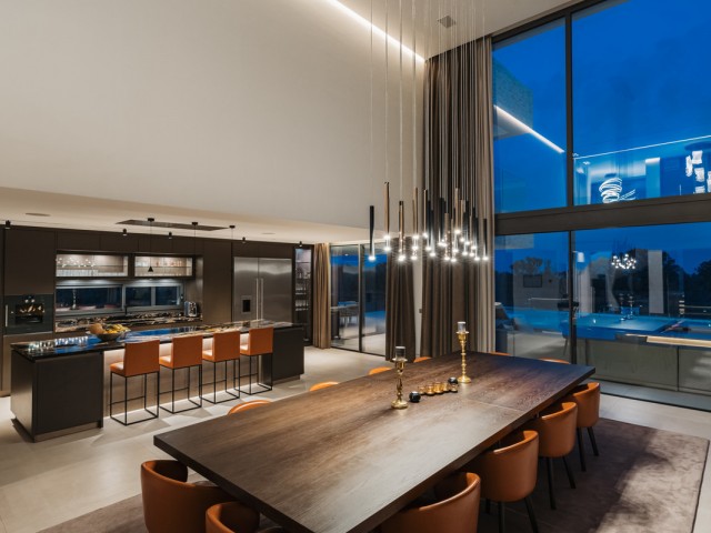 4 Makuuhuoneen Huvila Benahavís