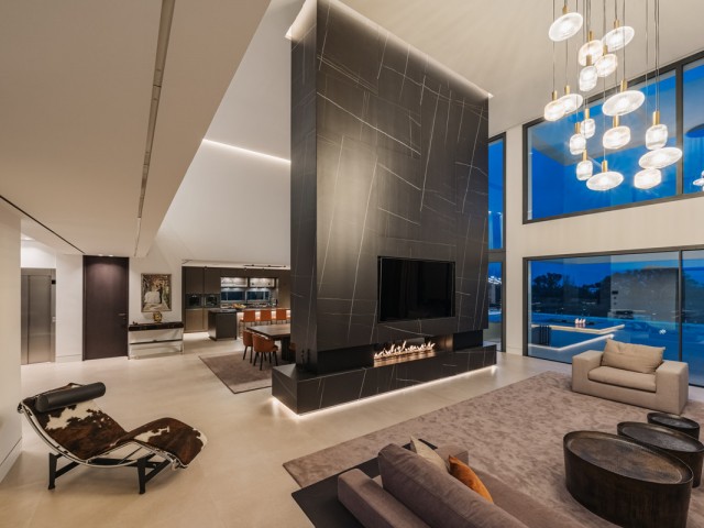 4 Makuuhuoneen Huvila Benahavís