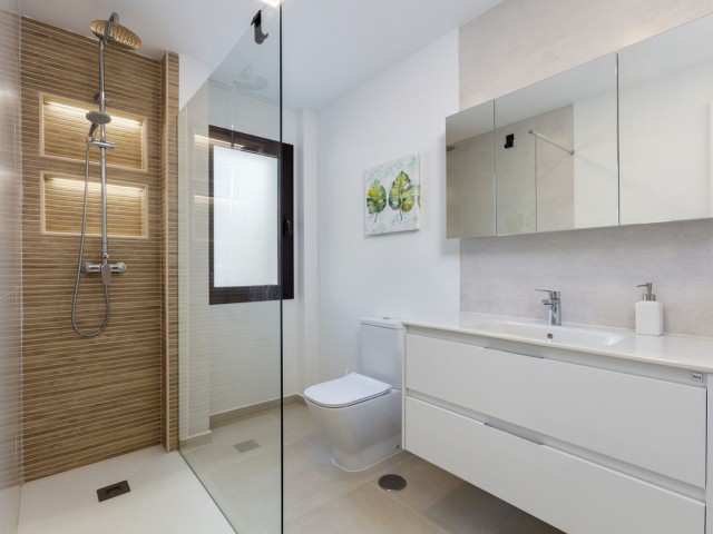 3 Makuuhuoneen Huoneisto Nueva Andalucía