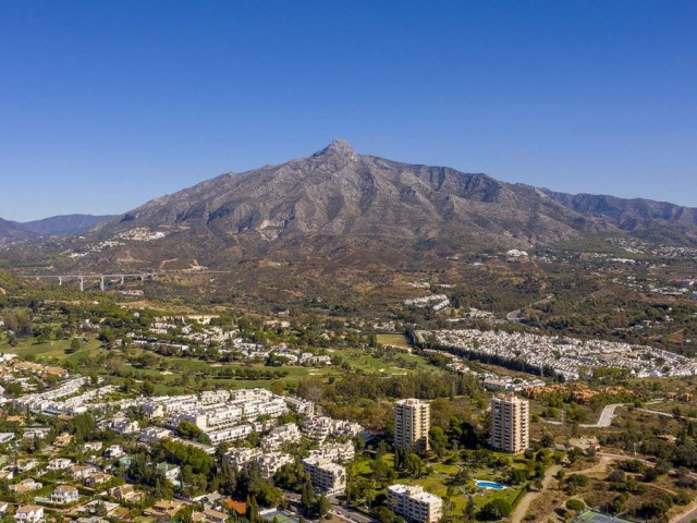 3 Makuuhuoneen Huoneisto Nueva Andalucía