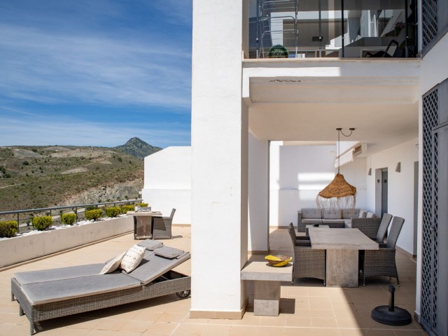 3 Makuuhuoneen Huoneisto Los Flamingos